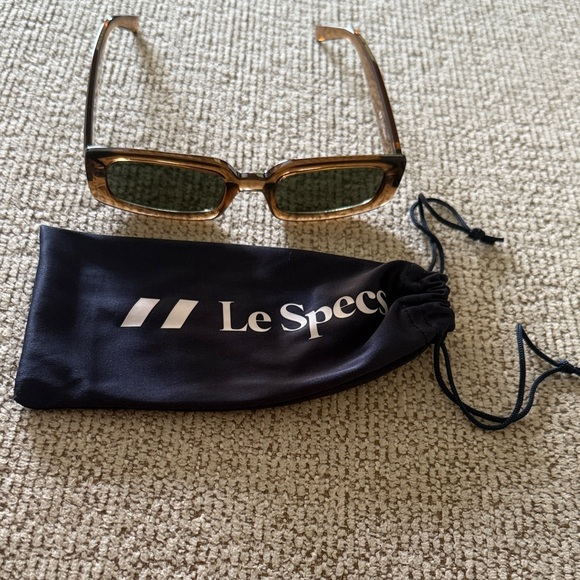 Le Specs Brown Frame with Green Lenses Sunglasses - Picture 1 of 3